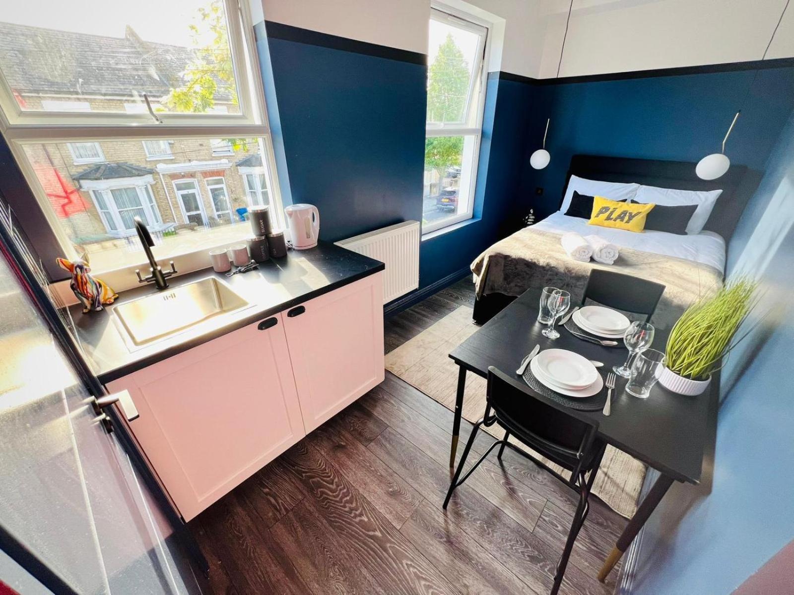 London 61 Central Studio, Ideal For Tourists High Recommend!!! Exterior photo