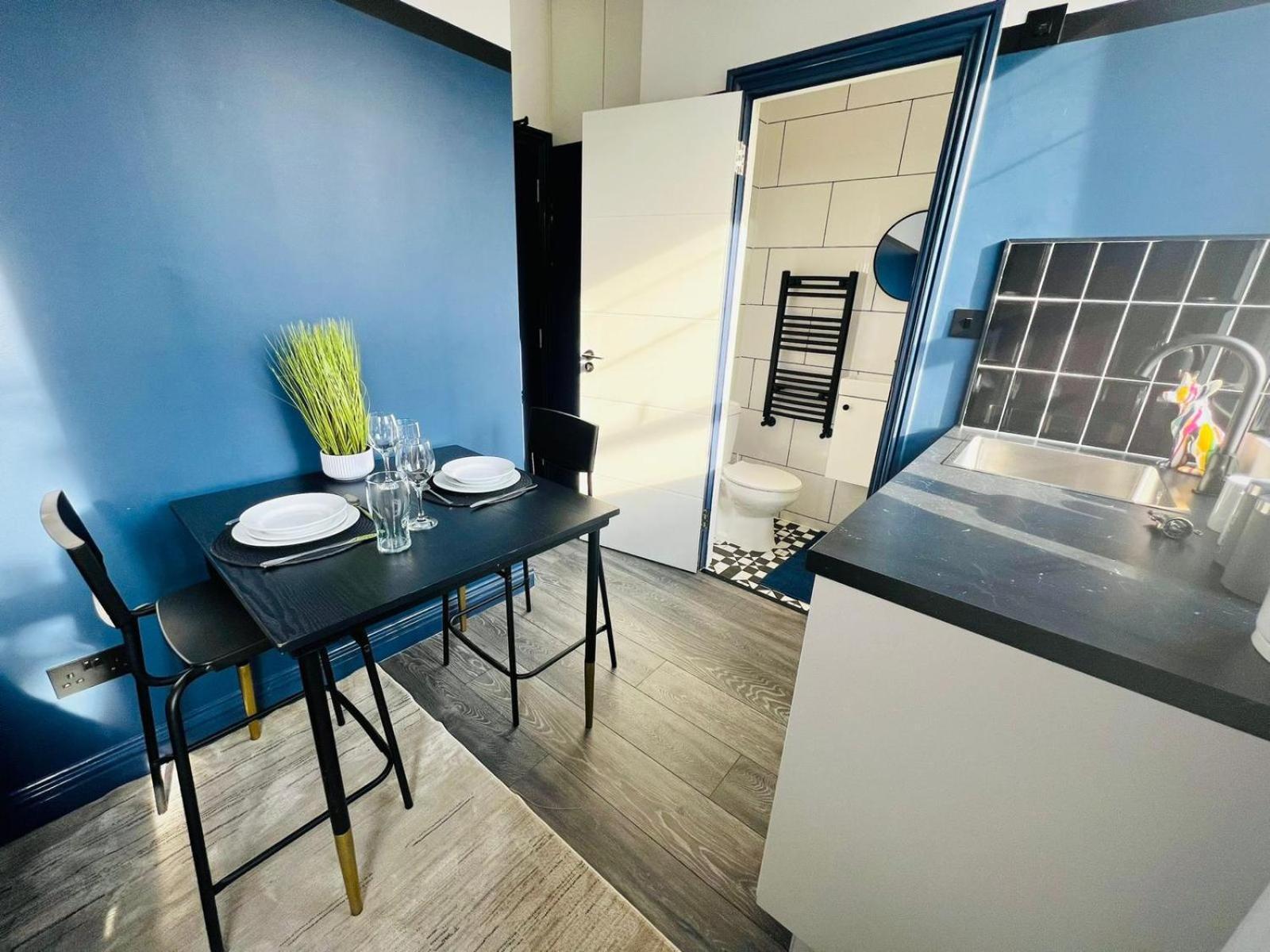 London 61 Central Studio, Ideal For Tourists High Recommend!!! Exterior photo