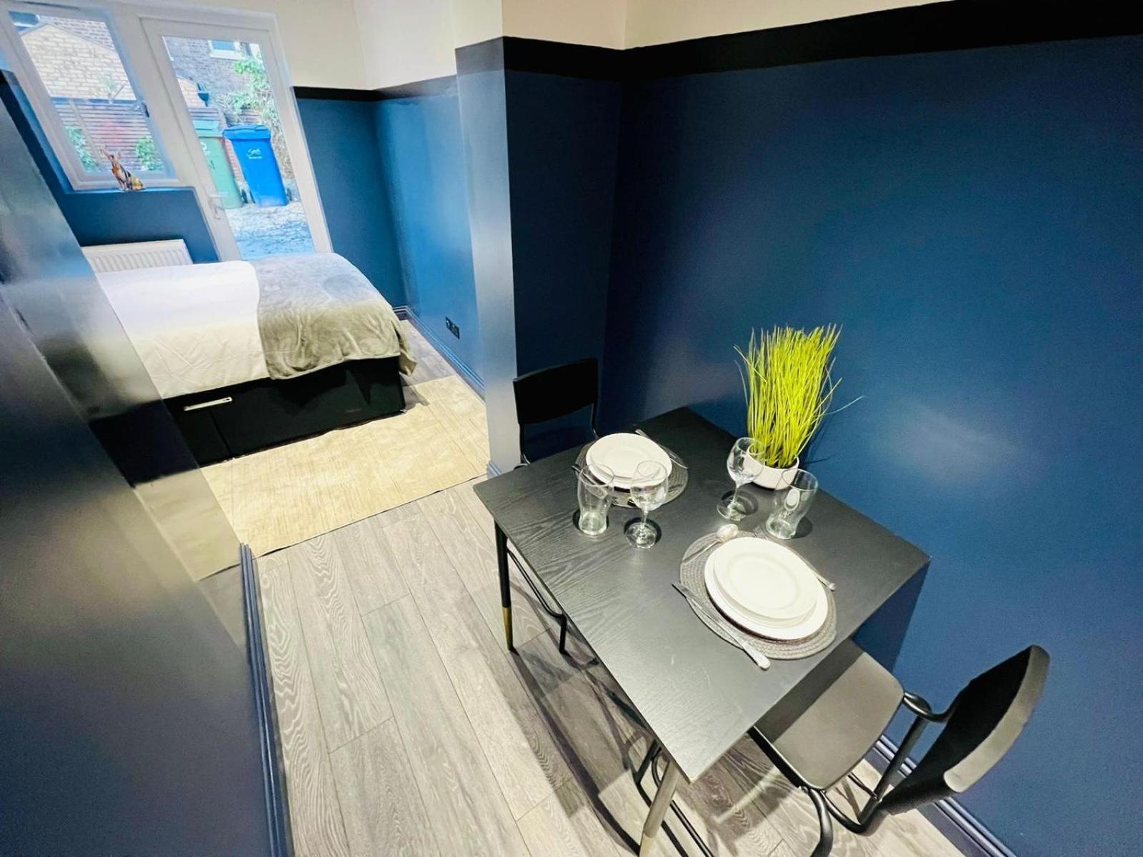 London 61 Central Studio, Ideal For Tourists High Recommend!!! Exterior photo